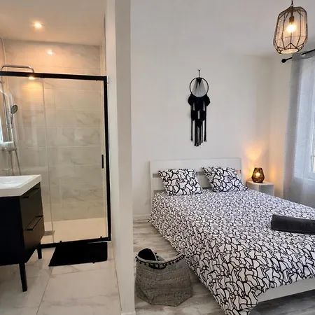 Coliving Centre-Ville - Terrasse & Wifi - Ideal Pro & Longue Duree - Arrivee Autonome *
