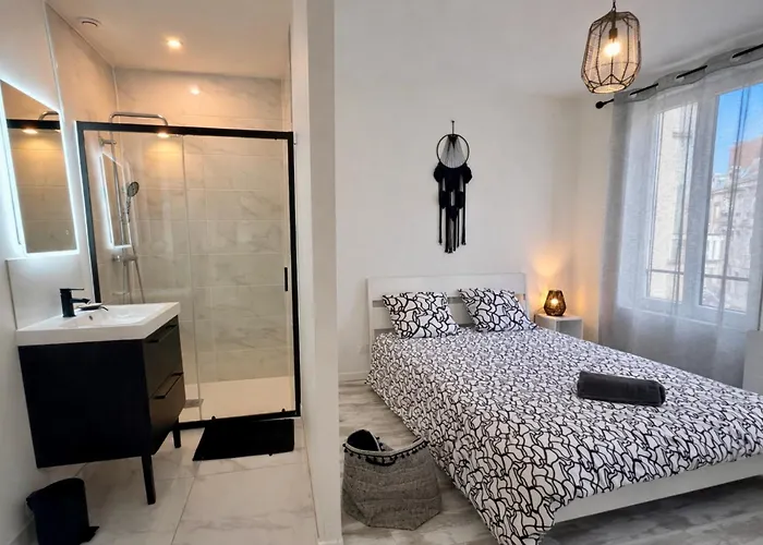 Coliving Equipe Avec Terrasse - Wifi Rapide, Cuisine Complete, Centre-Ville - Ideal Sejour Pro Ou Longue Duree *